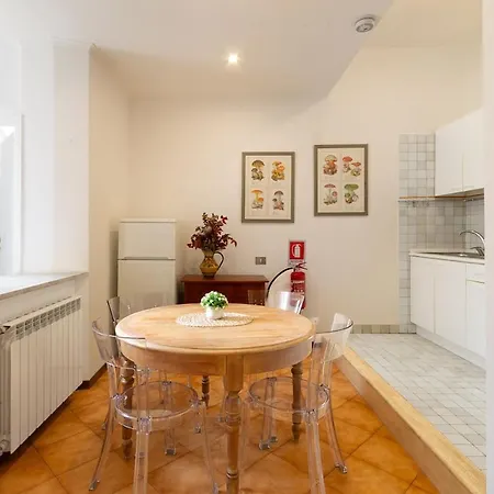 Termini - 7 Minutes From Termini Apartment