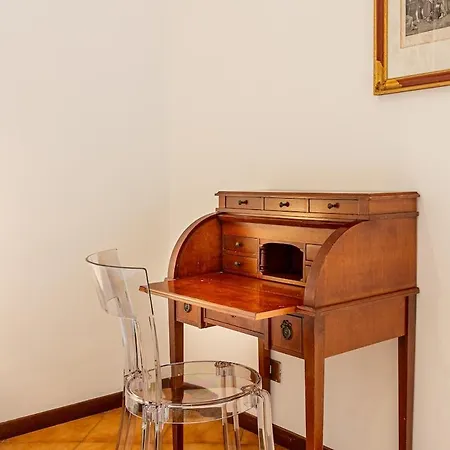 Termini - 7 Minutes From Termini Apartment